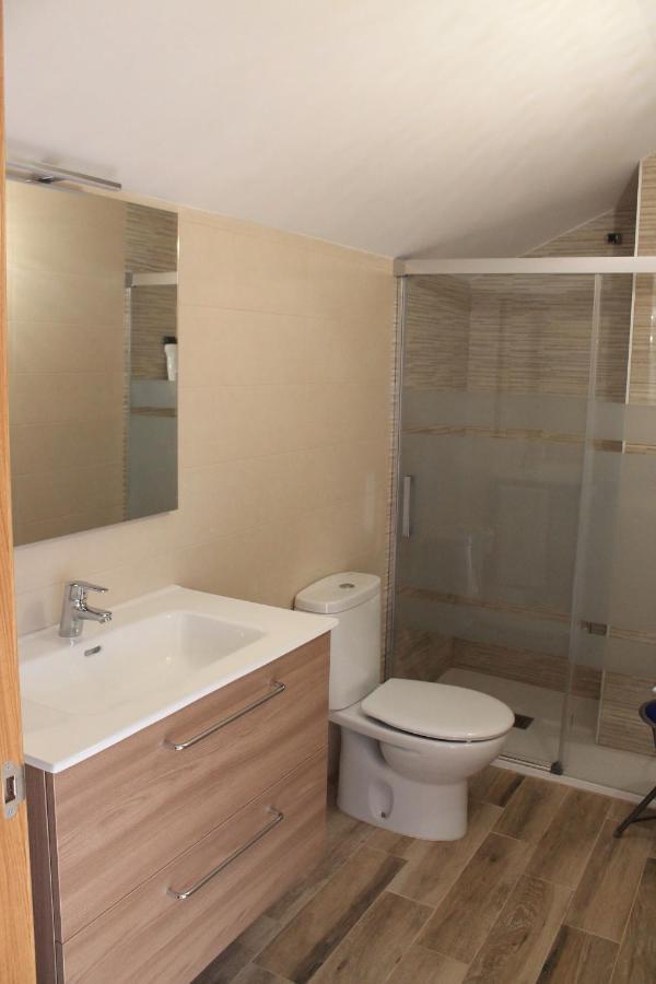 Apartamentos Turisticos Escorraladas Baltanás Exteriör bild